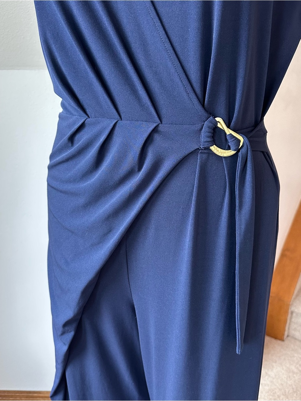 Michael Kors Jumpsuit Womens Sz L Navy Stretch Wide Leg Draped Gold-Tone Buckle - Picture 5 of 14